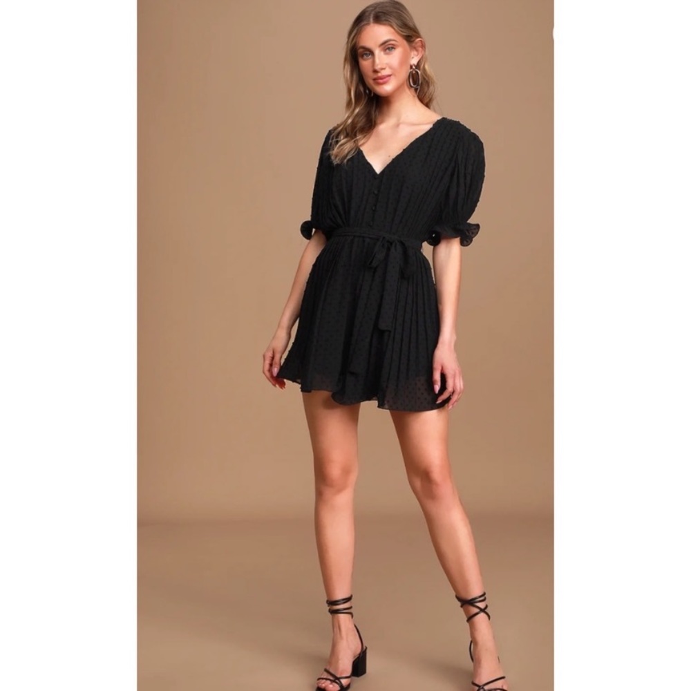 Lulu’s black romper